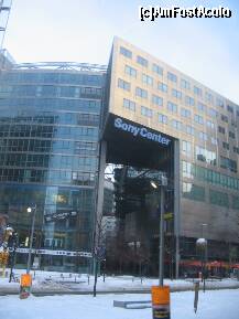 [P24] Sony Center » foto by Michi
 - 
<span class="allrVoted glyphicon glyphicon-heart hidden" id="av176951"></span>
<a class="m-l-10 hidden" id="sv176951" onclick="voting_Foto_DelVot(,176951,4900)" role="button">șterge vot <span class="glyphicon glyphicon-remove"></span></a>
<a id="v9176951" class=" c-red"  onclick="voting_Foto_SetVot(176951)" role="button"><span class="glyphicon glyphicon-heart-empty"></span> <b>LIKE</b> = Votează poza</a> <img class="hidden"  id="f176951W9" src="/imagini/loader.gif" border="0" /><span class="AjErrMes hidden" id="e176951ErM"></span>