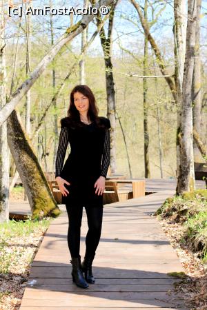 [P25] Sovata, in drum spre Lacul Mierlei, aprilie 2017 » foto by Dana2008
 - 
<span class="allrVoted glyphicon glyphicon-heart hidden" id="av849733"></span>
<a class="m-l-10 hidden" id="sv849733" onclick="voting_Foto_DelVot(,849733,4909)" role="button">șterge vot <span class="glyphicon glyphicon-remove"></span></a>
<a id="v9849733" class=" c-red"  onclick="voting_Foto_SetVot(849733)" role="button"><span class="glyphicon glyphicon-heart-empty"></span> <b>LIKE</b> = Votează poza</a> <img class="hidden"  id="f849733W9" src="/imagini/loader.gif" border="0" /><span class="AjErrMes hidden" id="e849733ErM"></span>