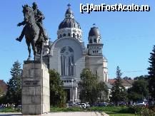 [P07] Statuia lui Avram Iancu si Catedrala Ortodoxa din Tg.Mures » foto by BOGDAN DSN
 - 
<span class="allrVoted glyphicon glyphicon-heart hidden" id="av142415"></span>
<a class="m-l-10 hidden" id="sv142415" onclick="voting_Foto_DelVot(,142415,4909)" role="button">șterge vot <span class="glyphicon glyphicon-remove"></span></a>
<a id="v9142415" class=" c-red"  onclick="voting_Foto_SetVot(142415)" role="button"><span class="glyphicon glyphicon-heart-empty"></span> <b>LIKE</b> = Votează poza</a> <img class="hidden"  id="f142415W9" src="/imagini/loader.gif" border="0" /><span class="AjErrMes hidden" id="e142415ErM"></span>