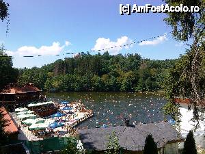 [P01] Imagine de la Lacul Ursu, punctul de referință al Sovatei.  » foto by corneliam
 - 
<span class="allrVoted glyphicon glyphicon-heart hidden" id="av458519"></span>
<a class="m-l-10 hidden" id="sv458519" onclick="voting_Foto_DelVot(,458519,4909)" role="button">șterge vot <span class="glyphicon glyphicon-remove"></span></a>
<a id="v9458519" class=" c-red"  onclick="voting_Foto_SetVot(458519)" role="button"><span class="glyphicon glyphicon-heart-empty"></span> <b>LIKE</b> = Votează poza</a> <img class="hidden"  id="f458519W9" src="/imagini/loader.gif" border="0" /><span class="AjErrMes hidden" id="e458519ErM"></span>