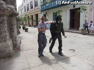 [P01] Habana Vieja... Caballero de Paris » foto by cian
 - 
<span class="allrVoted glyphicon glyphicon-heart hidden" id="av603804"></span>
<a class="m-l-10 hidden" id="sv603804" onclick="voting_Foto_DelVot(,603804,4925)" role="button">șterge vot <span class="glyphicon glyphicon-remove"></span></a>
<a id="v9603804" class=" c-red"  onclick="voting_Foto_SetVot(603804)" role="button"><span class="glyphicon glyphicon-heart-empty"></span> <b>LIKE</b> = Votează poza</a> <img class="hidden"  id="f603804W9" src="/imagini/loader.gif" border="0" /><span class="AjErrMes hidden" id="e603804ErM"></span>