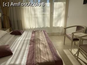 [P06] Sulina Internaţional din Mamaia - cameră superioară » foto by nicole33
 - 
<span class="allrVoted glyphicon glyphicon-heart hidden" id="av1523859"></span>
<a class="m-l-10 hidden" id="sv1523859" onclick="voting_Foto_DelVot(,1523859,4946)" role="button">șterge vot <span class="glyphicon glyphicon-remove"></span></a>
<a id="v91523859" class=" c-red"  onclick="voting_Foto_SetVot(1523859)" role="button"><span class="glyphicon glyphicon-heart-empty"></span> <b>LIKE</b> = Votează poza</a> <img class="hidden"  id="f1523859W9" src="/imagini/loader.gif" border="0" /><span class="AjErrMes hidden" id="e1523859ErM"></span>