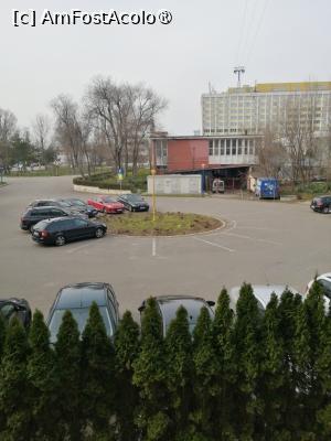 [P12] Parcarea hotelului Sulina » foto by mmierla
 - 
<span class="allrVoted glyphicon glyphicon-heart hidden" id="av1525634"></span>
<a class="m-l-10 hidden" id="sv1525634" onclick="voting_Foto_DelVot(,1525634,4946)" role="button">șterge vot <span class="glyphicon glyphicon-remove"></span></a>
<a id="v91525634" class=" c-red"  onclick="voting_Foto_SetVot(1525634)" role="button"><span class="glyphicon glyphicon-heart-empty"></span> <b>LIKE</b> = Votează poza</a> <img class="hidden"  id="f1525634W9" src="/imagini/loader.gif" border="0" /><span class="AjErrMes hidden" id="e1525634ErM"></span>