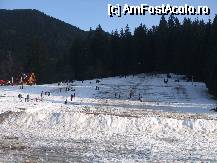 [P06] Cu soarele asta, numai vreme de schiat nu era (si eu care sufeream ca nu-i luasem manusile lui fii-mea! ) » foto by trandafir 1970*
 - 
<span class="allrVoted glyphicon glyphicon-heart hidden" id="av52562"></span>
<a class="m-l-10 hidden" id="sv52562" onclick="voting_Foto_DelVot(,52562,4961)" role="button">șterge vot <span class="glyphicon glyphicon-remove"></span></a>
<a id="v952562" class=" c-red"  onclick="voting_Foto_SetVot(52562)" role="button"><span class="glyphicon glyphicon-heart-empty"></span> <b>LIKE</b> = Votează poza</a> <img class="hidden"  id="f52562W9" src="/imagini/loader.gif" border="0" /><span class="AjErrMes hidden" id="e52562ErM"></span>