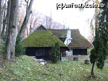 [P01] Casa de Ceai de la Bran » foto by vlado2
 - 
<span class="allrVoted glyphicon glyphicon-heart hidden" id="av458119"></span>
<a class="m-l-10 hidden" id="sv458119" onclick="voting_Foto_DelVot(,458119,4963)" role="button">șterge vot <span class="glyphicon glyphicon-remove"></span></a>
<a id="v9458119" class=" c-red"  onclick="voting_Foto_SetVot(458119)" role="button"><span class="glyphicon glyphicon-heart-empty"></span> <b>LIKE</b> = Votează poza</a> <img class="hidden"  id="f458119W9" src="/imagini/loader.gif" border="0" /><span class="AjErrMes hidden" id="e458119ErM"></span>