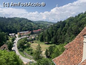 [P28] Castelul Bran-vedere spre vest de pe terasă » foto by AZE
 - 
<span class="allrVoted glyphicon glyphicon-heart hidden" id="av1371634"></span>
<a class="m-l-10 hidden" id="sv1371634" onclick="voting_Foto_DelVot(,1371634,4963)" role="button">șterge vot <span class="glyphicon glyphicon-remove"></span></a>
<a id="v91371634" class=" c-red"  onclick="voting_Foto_SetVot(1371634)" role="button"><span class="glyphicon glyphicon-heart-empty"></span> <b>LIKE</b> = Votează poza</a> <img class="hidden"  id="f1371634W9" src="/imagini/loader.gif" border="0" /><span class="AjErrMes hidden" id="e1371634ErM"></span>