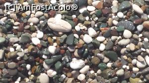 [P01] pietricele la intrarea in mare » foto by tripyy
 - 
<span class="allrVoted glyphicon glyphicon-heart hidden" id="av770963"></span>
<a class="m-l-10 hidden" id="sv770963" onclick="voting_Foto_DelVot(,770963,4965)" role="button">șterge vot <span class="glyphicon glyphicon-remove"></span></a>
<a id="v9770963" class=" c-red"  onclick="voting_Foto_SetVot(770963)" role="button"><span class="glyphicon glyphicon-heart-empty"></span> <b>LIKE</b> = Votează poza</a> <img class="hidden"  id="f770963W9" src="/imagini/loader.gif" border="0" /><span class="AjErrMes hidden" id="e770963ErM"></span>