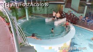 [P10] Napfényfürdő Aquapolis Szeged. Bazinele din zona liniștită. Jacuzzi » foto by ungureanica
 - 
<span class="allrVoted glyphicon glyphicon-heart hidden" id="av1054234"></span>
<a class="m-l-10 hidden" id="sv1054234" onclick="voting_Foto_DelVot(,1054234,5019)" role="button">șterge vot <span class="glyphicon glyphicon-remove"></span></a>
<a id="v91054234" class=" c-red"  onclick="voting_Foto_SetVot(1054234)" role="button"><span class="glyphicon glyphicon-heart-empty"></span> <b>LIKE</b> = Votează poza</a> <img class="hidden"  id="f1054234W9" src="/imagini/loader.gif" border="0" /><span class="AjErrMes hidden" id="e1054234ErM"></span>