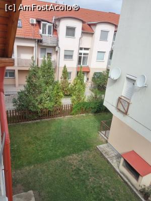 [P34] Apartamente Peti din Hajduszoboszlo, Ungaria, vedere de pe balcon » foto by Dana2008
 - 
<span class="allrVoted glyphicon glyphicon-heart hidden" id="av902787"></span>
<a class="m-l-10 hidden" id="sv902787" onclick="voting_Foto_DelVot(,902787,5048)" role="button">șterge vot <span class="glyphicon glyphicon-remove"></span></a>
<a id="v9902787" class=" c-red"  onclick="voting_Foto_SetVot(902787)" role="button"><span class="glyphicon glyphicon-heart-empty"></span> <b>LIKE</b> = Votează poza</a> <img class="hidden"  id="f902787W9" src="/imagini/loader.gif" border="0" /><span class="AjErrMes hidden" id="e902787ErM"></span>