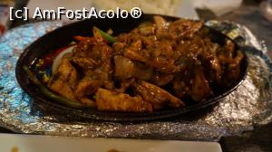[P07] meniu fajitas... sosul era super. sfaraia carnea cand ne-a adus meniul.  » foto by adutza_ghiocel
 - 
<span class="allrVoted glyphicon glyphicon-heart hidden" id="av1049093"></span>
<a class="m-l-10 hidden" id="sv1049093" onclick="voting_Foto_DelVot(,1049093,5067)" role="button">șterge vot <span class="glyphicon glyphicon-remove"></span></a>
<a id="v91049093" class=" c-red"  onclick="voting_Foto_SetVot(1049093)" role="button"><span class="glyphicon glyphicon-heart-empty"></span> <b>LIKE</b> = Votează poza</a> <img class="hidden"  id="f1049093W9" src="/imagini/loader.gif" border="0" /><span class="AjErrMes hidden" id="e1049093ErM"></span>