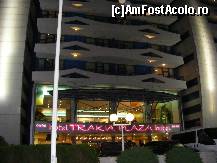 [P01] Trakia Plaza noaptea » foto by timpliber
 - 
<span class="allrVoted glyphicon glyphicon-heart hidden" id="av123128"></span>
<a class="m-l-10 hidden" id="sv123128" onclick="voting_Foto_DelVot(,123128,5081)" role="button">șterge vot <span class="glyphicon glyphicon-remove"></span></a>
<a id="v9123128" class=" c-red"  onclick="voting_Foto_SetVot(123128)" role="button"><span class="glyphicon glyphicon-heart-empty"></span> <b>LIKE</b> = Votează poza</a> <img class="hidden"  id="f123128W9" src="/imagini/loader.gif" border="0" /><span class="AjErrMes hidden" id="e123128ErM"></span>