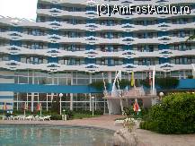 [P04] hotelul vazut de pe sezlong la piscina.... » foto by simo 22
 - 
<span class="allrVoted glyphicon glyphicon-heart hidden" id="av90845"></span>
<a class="m-l-10 hidden" id="sv90845" onclick="voting_Foto_DelVot(,90845,5081)" role="button">șterge vot <span class="glyphicon glyphicon-remove"></span></a>
<a id="v990845" class=" c-red"  onclick="voting_Foto_SetVot(90845)" role="button"><span class="glyphicon glyphicon-heart-empty"></span> <b>LIKE</b> = Votează poza</a> <img class="hidden"  id="f90845W9" src="/imagini/loader.gif" border="0" /><span class="AjErrMes hidden" id="e90845ErM"></span>