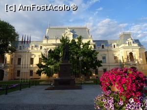 [P01] Palatul Roznovanu - Primăria Iași (azi). » foto by tata123 🔱
 - 
<span class="allrVoted glyphicon glyphicon-heart hidden" id="av1270212"></span>
<a class="m-l-10 hidden" id="sv1270212" onclick="voting_Foto_DelVot(,1270212,5091)" role="button">șterge vot <span class="glyphicon glyphicon-remove"></span></a>
<a id="v91270212" class=" c-red"  onclick="voting_Foto_SetVot(1270212)" role="button"><span class="glyphicon glyphicon-heart-empty"></span> <b>LIKE</b> = Votează poza</a> <img class="hidden"  id="f1270212W9" src="/imagini/loader.gif" border="0" /><span class="AjErrMes hidden" id="e1270212ErM"></span>