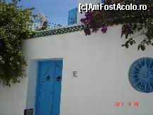 [P17] Sidi Bou Said » foto by olivial
 - 
<span class="allrVoted glyphicon glyphicon-heart hidden" id="av332802"></span>
<a class="m-l-10 hidden" id="sv332802" onclick="voting_Foto_DelVot(,332802,5104)" role="button">șterge vot <span class="glyphicon glyphicon-remove"></span></a>
<a id="v9332802" class=" c-red"  onclick="voting_Foto_SetVot(332802)" role="button"><span class="glyphicon glyphicon-heart-empty"></span> <b>LIKE</b> = Votează poza</a> <img class="hidden"  id="f332802W9" src="/imagini/loader.gif" border="0" /><span class="AjErrMes hidden" id="e332802ErM"></span>