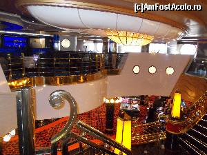 [P35] În partea de sus - Il Transatlantico Bar, jos - Casino delle Palme » foto by Alina53
 - 
<span class="allrVoted glyphicon glyphicon-heart hidden" id="av573549"></span>
<a class="m-l-10 hidden" id="sv573549" onclick="voting_Foto_DelVot(,573549,5104)" role="button">șterge vot <span class="glyphicon glyphicon-remove"></span></a>
<a id="v9573549" class=" c-red"  onclick="voting_Foto_SetVot(573549)" role="button"><span class="glyphicon glyphicon-heart-empty"></span> <b>LIKE</b> = Votează poza</a> <img class="hidden"  id="f573549W9" src="/imagini/loader.gif" border="0" /><span class="AjErrMes hidden" id="e573549ErM"></span>