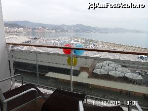 [P05] Tricolorul din balconul cabinei noastre. Părăseam portul din Malaga » foto by Alina53
 - 
<span class="allrVoted glyphicon glyphicon-heart hidden" id="av702632"></span>
<a class="m-l-10 hidden" id="sv702632" onclick="voting_Foto_DelVot(,702632,5104)" role="button">șterge vot <span class="glyphicon glyphicon-remove"></span></a>
<a id="v9702632" class=" c-red"  onclick="voting_Foto_SetVot(702632)" role="button"><span class="glyphicon glyphicon-heart-empty"></span> <b>LIKE</b> = Votează poza</a> <img class="hidden"  id="f702632W9" src="/imagini/loader.gif" border="0" /><span class="AjErrMes hidden" id="e702632ErM"></span>