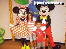 [P14] Impreuna cu Minnie si Mikey Mouse » foto by Arinuca
 - 
<span class="allrVoted glyphicon glyphicon-heart hidden" id="av55067"></span>
<a class="m-l-10 hidden" id="sv55067" onclick="voting_Foto_DelVot(,55067,5113)" role="button">șterge vot <span class="glyphicon glyphicon-remove"></span></a>
<a id="v955067" class=" c-red"  onclick="voting_Foto_SetVot(55067)" role="button"><span class="glyphicon glyphicon-heart-empty"></span> <b>LIKE</b> = Votează poza</a> <img class="hidden"  id="f55067W9" src="/imagini/loader.gif" border="0" /><span class="AjErrMes hidden" id="e55067ErM"></span>