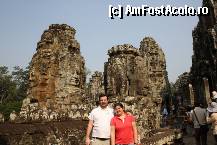 [P10] in mijlocul templului Bayon inconjurati de zeci de capuri zambitoare » foto by Pami*
 - 
<span class="allrVoted glyphicon glyphicon-heart hidden" id="av299406"></span>
<a class="m-l-10 hidden" id="sv299406" onclick="voting_Foto_DelVot(,299406,5123)" role="button">șterge vot <span class="glyphicon glyphicon-remove"></span></a>
<a id="v9299406" class=" c-red"  onclick="voting_Foto_SetVot(299406)" role="button"><span class="glyphicon glyphicon-heart-empty"></span> <b>LIKE</b> = Votează poza</a> <img class="hidden"  id="f299406W9" src="/imagini/loader.gif" border="0" /><span class="AjErrMes hidden" id="e299406ErM"></span>