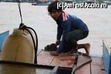 [P06] baietelul de circa 15 ani care ne-a plimbat pe lac » foto by Pami*
 - 
<span class="allrVoted glyphicon glyphicon-heart hidden" id="av299480"></span>
<a class="m-l-10 hidden" id="sv299480" onclick="voting_Foto_DelVot(,299480,5123)" role="button">șterge vot <span class="glyphicon glyphicon-remove"></span></a>
<a id="v9299480" class=" c-red"  onclick="voting_Foto_SetVot(299480)" role="button"><span class="glyphicon glyphicon-heart-empty"></span> <b>LIKE</b> = Votează poza</a> <img class="hidden"  id="f299480W9" src="/imagini/loader.gif" border="0" /><span class="AjErrMes hidden" id="e299480ErM"></span>