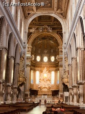 [P28] Frumosul Dom din Napoli » foto by indiralisa_26
 - 
<span class="allrVoted glyphicon glyphicon-heart hidden" id="av1102403"></span>
<a class="m-l-10 hidden" id="sv1102403" onclick="voting_Foto_DelVot(,1102403,5128)" role="button">șterge vot <span class="glyphicon glyphicon-remove"></span></a>
<a id="v91102403" class=" c-red"  onclick="voting_Foto_SetVot(1102403)" role="button"><span class="glyphicon glyphicon-heart-empty"></span> <b>LIKE</b> = Votează poza</a> <img class="hidden"  id="f1102403W9" src="/imagini/loader.gif" border="0" /><span class="AjErrMes hidden" id="e1102403ErM"></span>