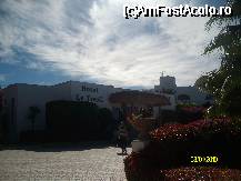 [P08] INTRAREA IN HOTEL » foto by stefania
 - 
<span class="allrVoted glyphicon glyphicon-heart hidden" id="av55402"></span>
<a class="m-l-10 hidden" id="sv55402" onclick="voting_Foto_DelVot(,55402,5135)" role="button">șterge vot <span class="glyphicon glyphicon-remove"></span></a>
<a id="v955402" class=" c-red"  onclick="voting_Foto_SetVot(55402)" role="button"><span class="glyphicon glyphicon-heart-empty"></span> <b>LIKE</b> = Votează poza</a> <img class="hidden"  id="f55402W9" src="/imagini/loader.gif" border="0" /><span class="AjErrMes hidden" id="e55402ErM"></span>