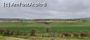 [P01] Cetatea Tropaeum Traiani și monumentul triumfal, pe fundal.. » foto by tata123 🔱
 - 
<span class="allrVoted glyphicon glyphicon-heart hidden" id="av1525044"></span>
<a class="m-l-10 hidden" id="sv1525044" onclick="voting_Foto_DelVot(,1525044,5136)" role="button">șterge vot <span class="glyphicon glyphicon-remove"></span></a>
<a id="v91525044" class=" c-red"  onclick="voting_Foto_SetVot(1525044)" role="button"><span class="glyphicon glyphicon-heart-empty"></span> <b>LIKE</b> = Votează poza</a> <img class="hidden"  id="f1525044W9" src="/imagini/loader.gif" border="0" /><span class="AjErrMes hidden" id="e1525044ErM"></span>