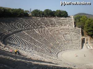 [P25] vestitul amfiteatru-Epidavros » foto by dana2104
 - 
<span class="allrVoted glyphicon glyphicon-heart hidden" id="av557773"></span>
<a class="m-l-10 hidden" id="sv557773" onclick="voting_Foto_DelVot(,557773,5137)" role="button">șterge vot <span class="glyphicon glyphicon-remove"></span></a>
<a id="v9557773" class=" c-red"  onclick="voting_Foto_SetVot(557773)" role="button"><span class="glyphicon glyphicon-heart-empty"></span> <b>LIKE</b> = Votează poza</a> <img class="hidden"  id="f557773W9" src="/imagini/loader.gif" border="0" /><span class="AjErrMes hidden" id="e557773ErM"></span>
