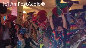 [P28] La carnaval, unul din momentele gestionate de trupa de mariachi. » foto by Aurici
 - 
<span class="allrVoted glyphicon glyphicon-heart hidden" id="av706777"></span>
<a class="m-l-10 hidden" id="sv706777" onclick="voting_Foto_DelVot(,706777,5210)" role="button">șterge vot <span class="glyphicon glyphicon-remove"></span></a>
<a id="v9706777" class=" c-red"  onclick="voting_Foto_SetVot(706777)" role="button"><span class="glyphicon glyphicon-heart-empty"></span> <b>LIKE</b> = Votează poza</a> <img class="hidden"  id="f706777W9" src="/imagini/loader.gif" border="0" /><span class="AjErrMes hidden" id="e706777ErM"></span>