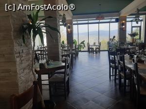[P22] Restaurantul generos » foto by roxxie
 - 
<span class="allrVoted glyphicon glyphicon-heart hidden" id="av1528460"></span>
<a class="m-l-10 hidden" id="sv1528460" onclick="voting_Foto_DelVot(,1528460,5210)" role="button">șterge vot <span class="glyphicon glyphicon-remove"></span></a>
<a id="v91528460" class=" c-red"  onclick="voting_Foto_SetVot(1528460)" role="button"><span class="glyphicon glyphicon-heart-empty"></span> <b>LIKE</b> = Votează poza</a> <img class="hidden"  id="f1528460W9" src="/imagini/loader.gif" border="0" /><span class="AjErrMes hidden" id="e1528460ErM"></span>