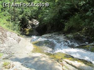 [P10] Cascada ce mare admirata de sus » foto by simplegirl
 - 
<span class="allrVoted glyphicon glyphicon-heart hidden" id="av1000566"></span>
<a class="m-l-10 hidden" id="sv1000566" onclick="voting_Foto_DelVot(,1000566,5279)" role="button">șterge vot <span class="glyphicon glyphicon-remove"></span></a>
<a id="v91000566" class=" c-red"  onclick="voting_Foto_SetVot(1000566)" role="button"><span class="glyphicon glyphicon-heart-empty"></span> <b>LIKE</b> = Votează poza</a> <img class="hidden"  id="f1000566W9" src="/imagini/loader.gif" border="0" /><span class="AjErrMes hidden" id="e1000566ErM"></span>