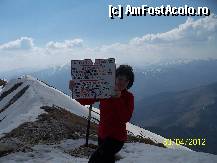 [P21] Piatra Craiului-am ajuns la varful La Om, daca nu cunosteti locul trebuie sa cautati pe jos aceasta placuta de care nu a incaput cineva.Aici zapada multa, nu se poate cobora pe lanturi asa ca o luam spre Grind » foto by Lumis66
 - 
<span class="allrVoted glyphicon glyphicon-heart hidden" id="av323776"></span>
<a class="m-l-10 hidden" id="sv323776" onclick="voting_Foto_DelVot(,323776,5308)" role="button">șterge vot <span class="glyphicon glyphicon-remove"></span></a>
<a id="v9323776" class=" c-red"  onclick="voting_Foto_SetVot(323776)" role="button"><span class="glyphicon glyphicon-heart-empty"></span> <b>LIKE</b> = Votează poza</a> <img class="hidden"  id="f323776W9" src="/imagini/loader.gif" border="0" /><span class="AjErrMes hidden" id="e323776ErM"></span>