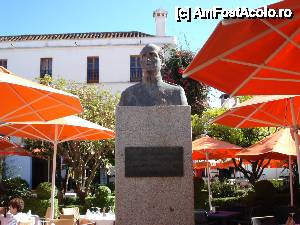 [P22] Marbella și Puerto Banus - Statuia regelui Spaniei din Plaza de los Naranjos » foto by nicole33
 - 
<span class="allrVoted glyphicon glyphicon-heart hidden" id="av465108"></span>
<a class="m-l-10 hidden" id="sv465108" onclick="voting_Foto_DelVot(,465108,5391)" role="button">șterge vot <span class="glyphicon glyphicon-remove"></span></a>
<a id="v9465108" class=" c-red"  onclick="voting_Foto_SetVot(465108)" role="button"><span class="glyphicon glyphicon-heart-empty"></span> <b>LIKE</b> = Votează poza</a> <img class="hidden"  id="f465108W9" src="/imagini/loader.gif" border="0" /><span class="AjErrMes hidden" id="e465108ErM"></span>