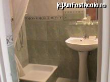 [P10] baie hotel Dorna Mamaia » foto by anamrobert
 - 
<span class="allrVoted glyphicon glyphicon-heart hidden" id="av155265"></span>
<a class="m-l-10 hidden" id="sv155265" onclick="voting_Foto_DelVot(,155265,5399)" role="button">șterge vot <span class="glyphicon glyphicon-remove"></span></a>
<a id="v9155265" class=" c-red"  onclick="voting_Foto_SetVot(155265)" role="button"><span class="glyphicon glyphicon-heart-empty"></span> <b>LIKE</b> = Votează poza</a> <img class="hidden"  id="f155265W9" src="/imagini/loader.gif" border="0" /><span class="AjErrMes hidden" id="e155265ErM"></span>