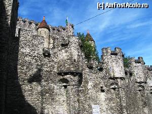 [P09] Castelul Contilor din Gent – Gravensteen-foto 1 » foto by Ricone
 - 
<span class="allrVoted glyphicon glyphicon-heart hidden" id="av369334"></span>
<a class="m-l-10 hidden" id="sv369334" onclick="voting_Foto_DelVot(,369334,5419)" role="button">șterge vot <span class="glyphicon glyphicon-remove"></span></a>
<a id="v9369334" class=" c-red"  onclick="voting_Foto_SetVot(369334)" role="button"><span class="glyphicon glyphicon-heart-empty"></span> <b>LIKE</b> = Votează poza</a> <img class="hidden"  id="f369334W9" src="/imagini/loader.gif" border="0" /><span class="AjErrMes hidden" id="e369334ErM"></span>