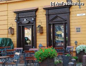 [P30] Baroque, cafe-bar in Piata Unirii, unul din preferatele mele, interiorul localului surprinde detalii ale stilului baroc.  » foto by noi doi
 - 
<span class="allrVoted glyphicon glyphicon-heart hidden" id="av385295"></span>
<a class="m-l-10 hidden" id="sv385295" onclick="voting_Foto_DelVot(,385295,5428)" role="button">șterge vot <span class="glyphicon glyphicon-remove"></span></a>
<a id="v9385295" class=" c-red"  onclick="voting_Foto_SetVot(385295)" role="button"><span class="glyphicon glyphicon-heart-empty"></span> <b>LIKE</b> = Votează poza</a> <img class="hidden"  id="f385295W9" src="/imagini/loader.gif" border="0" /><span class="AjErrMes hidden" id="e385295ErM"></span>