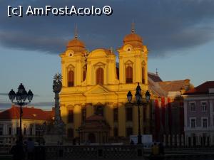 [P07] Domul Romano-Catolic din Piața Unirii - Timișoara.  » foto by tata123 🔱
 - 
<span class="allrVoted glyphicon glyphicon-heart hidden" id="av1133309"></span>
<a class="m-l-10 hidden" id="sv1133309" onclick="voting_Foto_DelVot(,1133309,5428)" role="button">șterge vot <span class="glyphicon glyphicon-remove"></span></a>
<a id="v91133309" class=" c-red"  onclick="voting_Foto_SetVot(1133309)" role="button"><span class="glyphicon glyphicon-heart-empty"></span> <b>LIKE</b> = Votează poza</a> <img class="hidden"  id="f1133309W9" src="/imagini/loader.gif" border="0" /><span class="AjErrMes hidden" id="e1133309ErM"></span>
