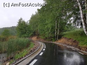 [P08] Așa arată acum drumul de pe malul lacului (trei luni mai târziu). » foto by Floryn81
 - 
<span class="allrVoted glyphicon glyphicon-heart hidden" id="av1170081"></span>
<a class="m-l-10 hidden" id="sv1170081" onclick="voting_Foto_DelVot(,1170081,5439)" role="button">șterge vot <span class="glyphicon glyphicon-remove"></span></a>
<a id="v91170081" class=" c-red"  onclick="voting_Foto_SetVot(1170081)" role="button"><span class="glyphicon glyphicon-heart-empty"></span> <b>LIKE</b> = Votează poza</a> <img class="hidden"  id="f1170081W9" src="/imagini/loader.gif" border="0" /><span class="AjErrMes hidden" id="e1170081ErM"></span>