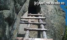 [P13] Peştera (chilia)  Dionisie Torcătorul. Satul Nucu, comuna Bozioru, jud. Buzău. » foto by traian.leuca †
 - 
<span class="allrVoted glyphicon glyphicon-heart hidden" id="av417397"></span>
<a class="m-l-10 hidden" id="sv417397" onclick="voting_Foto_DelVot(,417397,5439)" role="button">șterge vot <span class="glyphicon glyphicon-remove"></span></a>
<a id="v9417397" class=" c-red"  onclick="voting_Foto_SetVot(417397)" role="button"><span class="glyphicon glyphicon-heart-empty"></span> <b>LIKE</b> = Votează poza</a> <img class="hidden"  id="f417397W9" src="/imagini/loader.gif" border="0" /><span class="AjErrMes hidden" id="e417397ErM"></span>