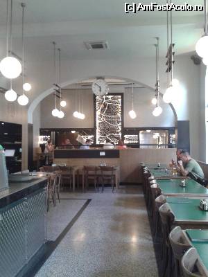 [P06] Vinohradsky Parlament - Eu cu cine votez?  » foto by Pragheza_Gotica
 - 
<span class="allrVoted glyphicon glyphicon-heart hidden" id="av533274"></span>
<a class="m-l-10 hidden" id="sv533274" onclick="voting_Foto_DelVot(,533274,5497)" role="button">șterge vot <span class="glyphicon glyphicon-remove"></span></a>
<a id="v9533274" class=" c-red"  onclick="voting_Foto_SetVot(533274)" role="button"><span class="glyphicon glyphicon-heart-empty"></span> <b>LIKE</b> = Votează poza</a> <img class="hidden"  id="f533274W9" src="/imagini/loader.gif" border="0" /><span class="AjErrMes hidden" id="e533274ErM"></span>