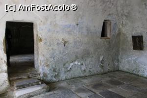 [P61] Mănăstirea Corbii de Piatră, Biserica Rupestră, în stânga se intră în naos » foto by mprofeanu
 - 
<span class="allrVoted glyphicon glyphicon-heart hidden" id="av1166966"></span>
<a class="m-l-10 hidden" id="sv1166966" onclick="voting_Foto_DelVot(,1166966,5499)" role="button">șterge vot <span class="glyphicon glyphicon-remove"></span></a>
<a id="v91166966" class=" c-red"  onclick="voting_Foto_SetVot(1166966)" role="button"><span class="glyphicon glyphicon-heart-empty"></span> <b>LIKE</b> = Votează poza</a> <img class="hidden"  id="f1166966W9" src="/imagini/loader.gif" border="0" /><span class="AjErrMes hidden" id="e1166966ErM"></span>