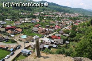 [P67] Mănăstirea Corbii de Piatră, Crucea de piatră de pe acoperișul Bisericii Rupestre și frumosul sat... » foto by mprofeanu
 - 
<span class="allrVoted glyphicon glyphicon-heart hidden" id="av1166972"></span>
<a class="m-l-10 hidden" id="sv1166972" onclick="voting_Foto_DelVot(,1166972,5499)" role="button">șterge vot <span class="glyphicon glyphicon-remove"></span></a>
<a id="v91166972" class=" c-red"  onclick="voting_Foto_SetVot(1166972)" role="button"><span class="glyphicon glyphicon-heart-empty"></span> <b>LIKE</b> = Votează poza</a> <img class="hidden"  id="f1166972W9" src="/imagini/loader.gif" border="0" /><span class="AjErrMes hidden" id="e1166972ErM"></span>