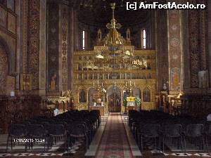 [P13] Altarul bisericii din Ghelari (Catedrala)  » foto by Mitica49
 - 
<span class="allrVoted glyphicon glyphicon-heart hidden" id="av684041"></span>
<a class="m-l-10 hidden" id="sv684041" onclick="voting_Foto_DelVot(,684041,5504)" role="button">șterge vot <span class="glyphicon glyphicon-remove"></span></a>
<a id="v9684041" class=" c-red"  onclick="voting_Foto_SetVot(684041)" role="button"><span class="glyphicon glyphicon-heart-empty"></span> <b>LIKE</b> = Votează poza</a> <img class="hidden"  id="f684041W9" src="/imagini/loader.gif" border="0" /><span class="AjErrMes hidden" id="e684041ErM"></span>