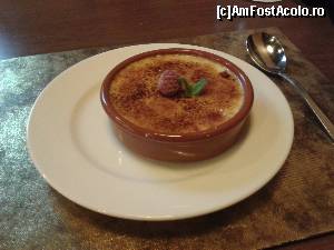 [P12] The Hub - un restaurant de business - creme brule de ciocolată albă.  » foto by bogumil
 - 
<span class="allrVoted glyphicon glyphicon-heart hidden" id="av581215"></span>
<a class="m-l-10 hidden" id="sv581215" onclick="voting_Foto_DelVot(,581215,5534)" role="button">șterge vot <span class="glyphicon glyphicon-remove"></span></a>
<a id="v9581215" class=" c-red"  onclick="voting_Foto_SetVot(581215)" role="button"><span class="glyphicon glyphicon-heart-empty"></span> <b>LIKE</b> = Votează poza</a> <img class="hidden"  id="f581215W9" src="/imagini/loader.gif" border="0" /><span class="AjErrMes hidden" id="e581215ErM"></span>