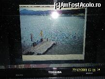 [P19] ...si eu pe acelasi ponton prinsa in imagine de una dintre camerele web ale hotelului... » foto by Alina53
 - 
<span class="allrVoted glyphicon glyphicon-heart hidden" id="av292791"></span>
<a class="m-l-10 hidden" id="sv292791" onclick="voting_Foto_DelVot(,292791,5556)" role="button">șterge vot <span class="glyphicon glyphicon-remove"></span></a>
<a id="v9292791" class=" c-red"  onclick="voting_Foto_SetVot(292791)" role="button"><span class="glyphicon glyphicon-heart-empty"></span> <b>LIKE</b> = Votează poza</a> <img class="hidden"  id="f292791W9" src="/imagini/loader.gif" border="0" /><span class="AjErrMes hidden" id="e292791ErM"></span>