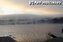 [P08] Dimineata se ridica un val de ceata deasupra lacului  Woerthersee - incepea o noua zi frumoasa... » foto by Alina53
 - 
<span class="allrVoted glyphicon glyphicon-heart hidden" id="av292754"></span>
<a class="m-l-10 hidden" id="sv292754" onclick="voting_Foto_DelVot(,292754,5556)" role="button">șterge vot <span class="glyphicon glyphicon-remove"></span></a>
<a id="v9292754" class=" c-red"  onclick="voting_Foto_SetVot(292754)" role="button"><span class="glyphicon glyphicon-heart-empty"></span> <b>LIKE</b> = Votează poza</a> <img class="hidden"  id="f292754W9" src="/imagini/loader.gif" border="0" /><span class="AjErrMes hidden" id="e292754ErM"></span>
