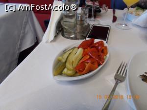 [P09] Salata de sezon a soțului, suficient de mare.  » foto by elviramvio
 - 
<span class="allrVoted glyphicon glyphicon-heart hidden" id="av951702"></span>
<a class="m-l-10 hidden" id="sv951702" onclick="voting_Foto_DelVot(,951702,5567)" role="button">șterge vot <span class="glyphicon glyphicon-remove"></span></a>
<a id="v9951702" class=" c-red"  onclick="voting_Foto_SetVot(951702)" role="button"><span class="glyphicon glyphicon-heart-empty"></span> <b>LIKE</b> = Votează poza</a> <img class="hidden"  id="f951702W9" src="/imagini/loader.gif" border="0" /><span class="AjErrMes hidden" id="e951702ErM"></span>