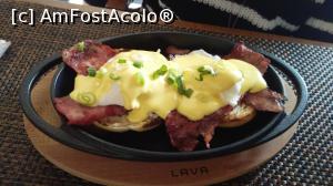 [P14] Gavroche, fine food! Ouă Benedict. » foto by bogumil
 - 
<span class="allrVoted glyphicon glyphicon-heart hidden" id="av726786"></span>
<a class="m-l-10 hidden" id="sv726786" onclick="voting_Foto_DelVot(,726786,5567)" role="button">șterge vot <span class="glyphicon glyphicon-remove"></span></a>
<a id="v9726786" class=" c-red"  onclick="voting_Foto_SetVot(726786)" role="button"><span class="glyphicon glyphicon-heart-empty"></span> <b>LIKE</b> = Votează poza</a> <img class="hidden"  id="f726786W9" src="/imagini/loader.gif" border="0" /><span class="AjErrMes hidden" id="e726786ErM"></span>