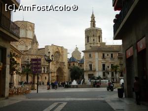 [P28] Plaza de la Virgen » foto by Maria V.
 - 
<span class="allrVoted glyphicon glyphicon-heart hidden" id="av735217"></span>
<a class="m-l-10 hidden" id="sv735217" onclick="voting_Foto_DelVot(,735217,5604)" role="button">șterge vot <span class="glyphicon glyphicon-remove"></span></a>
<a id="v9735217" class=" c-red"  onclick="voting_Foto_SetVot(735217)" role="button"><span class="glyphicon glyphicon-heart-empty"></span> <b>LIKE</b> = Votează poza</a> <img class="hidden"  id="f735217W9" src="/imagini/loader.gif" border="0" /><span class="AjErrMes hidden" id="e735217ErM"></span>