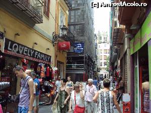 [P22] Una dintre străduţele tip bazar de lângă Mercado Central.  » foto by Carmen Ion
 - 
<span class="allrVoted glyphicon glyphicon-heart hidden" id="av649141"></span>
<a class="m-l-10 hidden" id="sv649141" onclick="voting_Foto_DelVot(,649141,5604)" role="button">șterge vot <span class="glyphicon glyphicon-remove"></span></a>
<a id="v9649141" class=" c-red"  onclick="voting_Foto_SetVot(649141)" role="button"><span class="glyphicon glyphicon-heart-empty"></span> <b>LIKE</b> = Votează poza</a> <img class="hidden"  id="f649141W9" src="/imagini/loader.gif" border="0" /><span class="AjErrMes hidden" id="e649141ErM"></span>