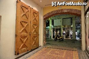 [P55] Kavala mall construit intr-un fost depozit de tutun » foto by Muffin2009*
 - 
<span class="allrVoted glyphicon glyphicon-heart hidden" id="av412706"></span>
<a class="m-l-10 hidden" id="sv412706" onclick="voting_Foto_DelVot(,412706,5636)" role="button">șterge vot <span class="glyphicon glyphicon-remove"></span></a>
<a id="v9412706" class=" c-red"  onclick="voting_Foto_SetVot(412706)" role="button"><span class="glyphicon glyphicon-heart-empty"></span> <b>LIKE</b> = Votează poza</a> <img class="hidden"  id="f412706W9" src="/imagini/loader.gif" border="0" /><span class="AjErrMes hidden" id="e412706ErM"></span>